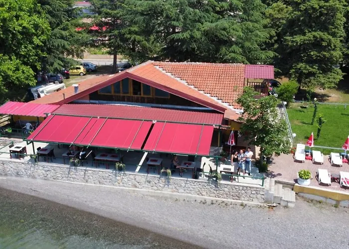 Villa Art Colony